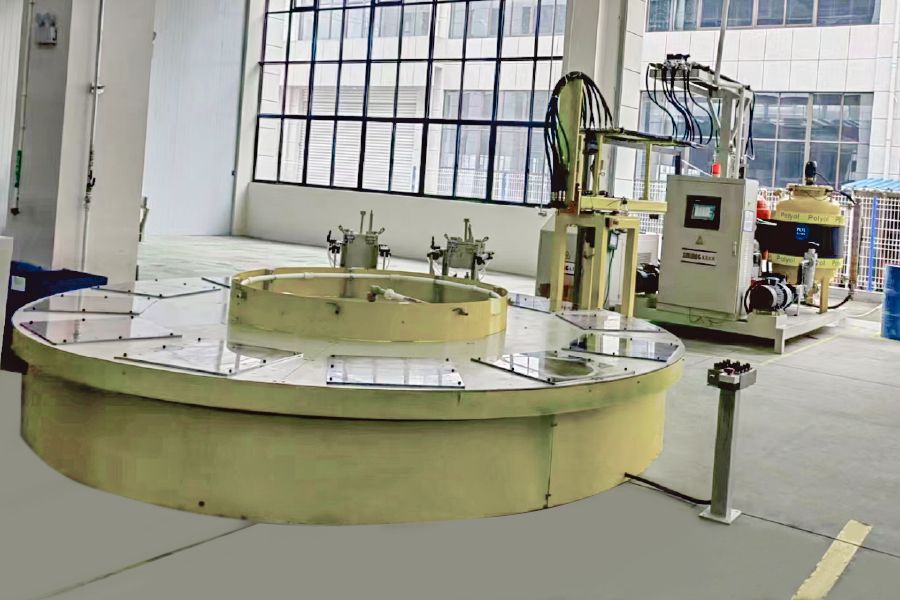 ターンテーブルフォーム噴射機の生産ライン